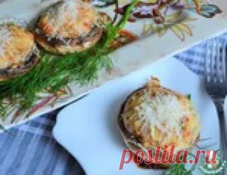 Вкуснейшая закуска: шампиньоны с запеченным яйцом под сырной корочкой!