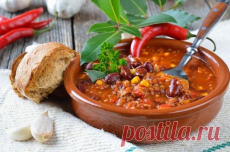 Венгерский гуляш в хлебе - Портал «Домашний»