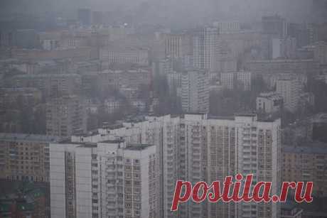 Москвичам рассказали о погоде в День влюбленных. Праздничные букеты 14 февраля москвичам придется поберечь от холода. О погоде в День влюбленных жителям столицы рассказал синоптик Александр Шувалов. В среду ожидаются двадцатиградусные морозы, которые принесет обширный антициклон. Метеоролог советует тщательнее укрывать от ветра цветы. Возможен небольшой снег.