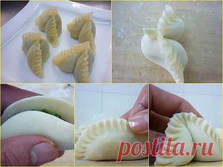 #кулинарная_книга #рецепты #GIF_рецепты #кулинария

Супер тесто на пельмени и вареники

Ингредиенты:
- газировка 1 ст. (минеральная вода газированная)
- яйцо 1 шт
- соль 0, 5 ч.л.
- сахар 0, 5 ч.л.
- масло растительное 4 ст.л.
- мука 4 ст. (можно и меньше)

Приготовление:
1. В миске соединить все составляющие, кроме муки.
2. Муку подсыпать постепенно, потому что она у всех разная.
3. Замесить мягкое, эластичное, блестящее тесто, чтобы не прилипало к рукам и столу. Все, мук...