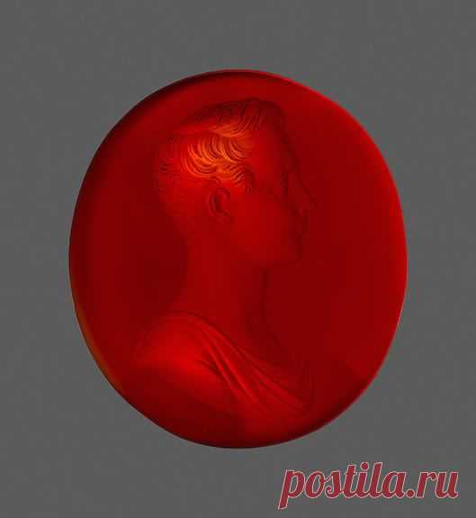 Геммы с изображениями членов русской императорской семьи .