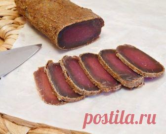 Как готовить конину 👍 Конина – вкусное и полезное мясо, содержащее очень мало жира. Испокон веков она входила в пищевой рацион многих кочевых народов.