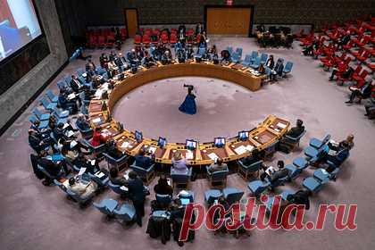 Россия запросила заседания Совбеза ООН из-за провокации в Буче. Россия запросила на понедельник, 4 апреля, заседание Совбеза ООН. Об этом объявил зампостпреда России при всемирной организации Дмитрий Полянский. Он объяснил, что Москва требует созыва из-за «вопиющей провокации украинских радикалов» в городе Буча под Киевом.