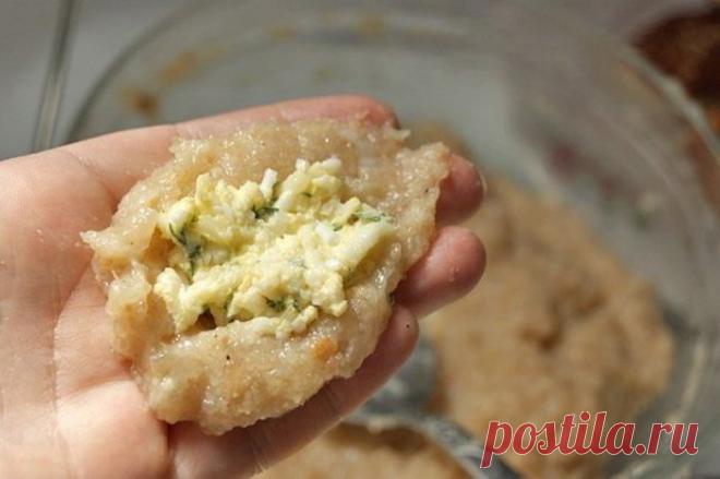 Котлеты с очень вкусной начинкой…Приготовьте — не пожалеете.  — Мир интересного