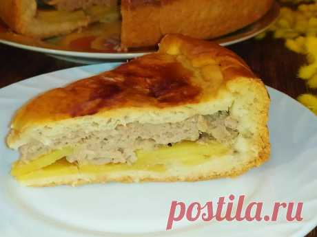 Вкусный мясной пирог с картошкой из дрожжевого теста. пирог к чаю