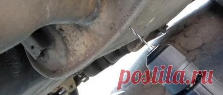 Зачем опытные водители сверлят выхлопную трубу