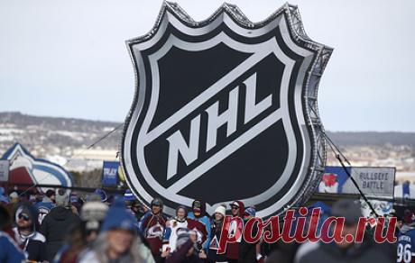 В ночь на 24 июля состоится первый раунд драфта НХЛ. Среди россиян главным фаворитом является нападающий СКА Никита Чибриков На драфт, который пройдет в ночь с 23 на 24 июня, выставлено два российских хоккеиста. Как сообщает официальный сайт НХЛ, главным фаворитом у скаутов является нападающий питерского СКА Никита Чибисов. В прошлом сезоне он провел за молодежную сборную России на чемпионате мира в Баффало и набрал 6 очков (2+4) в 7 матчах. Он стал лучшим бомбардиром сборной на турнире. На др…