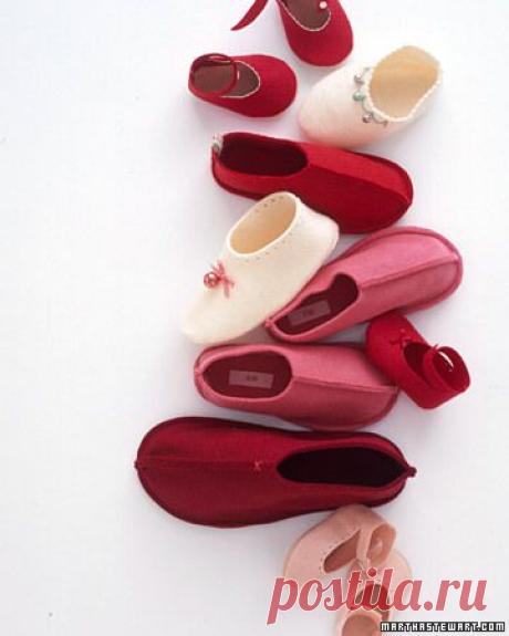 Jingle-Bell Slippers | Martha Stewart