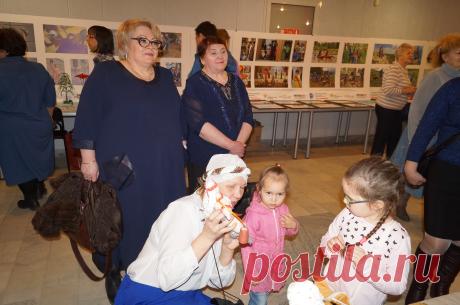 ...рассказываю деточкам о коромысле...