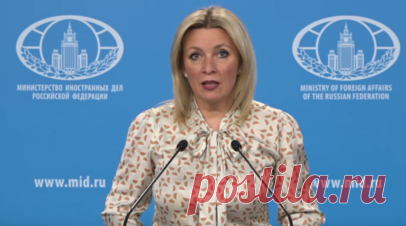 «Оскорбительные, попросту хамские сентенции»: Захарова — о словах Зеленского в адрес российской делегации. Официальный представитель Министерства иностранных дел России Мария Захарова проводит традиционный брифинг, посвящённый актуальным вопросам внешней политики. RT ведёт прямую трансляцию. Читать далее