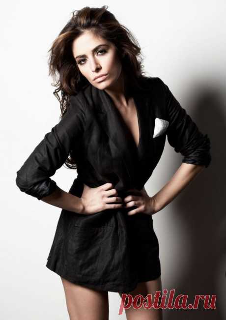 Сара Шахи (Sarah Shahi) в фотосессии Нино Муньоса (Nino Munoz) (2011)