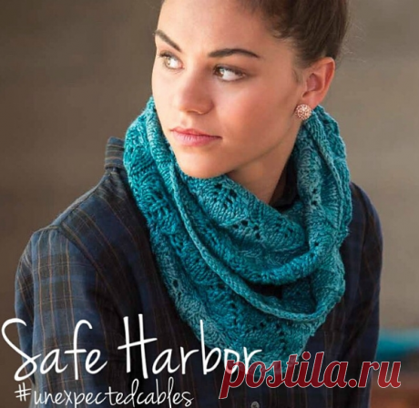 Ажурный шарф-снуд "Safe Harbor" с рисунком из листьев. Safe Harbor by Heather Zoppetti.