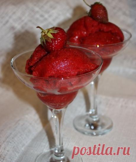 Клубничное сорбе на Вкусном Блоге Клубничное сорбе - вкусные проверенные рецепты, подбор рецептов по продуктам, консультации шеф-повара, пошаговые фото, списки покупок на VkusnyBlog.Com