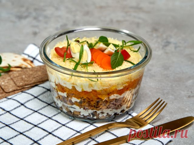 Рыбный салат без картошки – пошаговый рецепт приготовления с фото Сытный рыбный салат без картошки — вкусное блюдо, стоящее того, чтобы его попробовали. В составе этого блюда много полезных продуктов, содержащих ценные витамины и минералы.