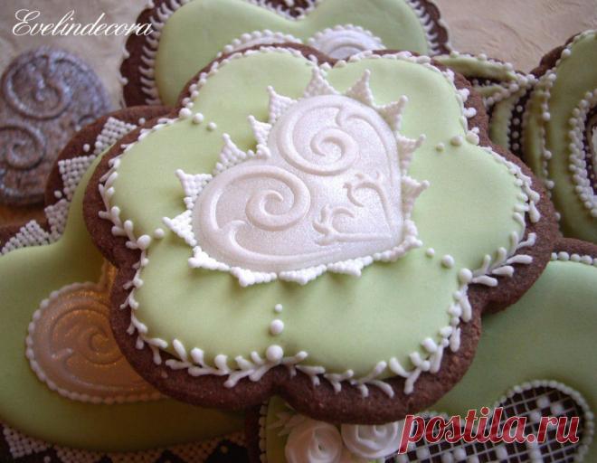 Ghiaccia reale biscotti al cacao decorati Evelindecora