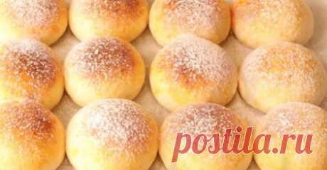 Сирні булочки до сніданку: смачна проста і дуже швидка випічка