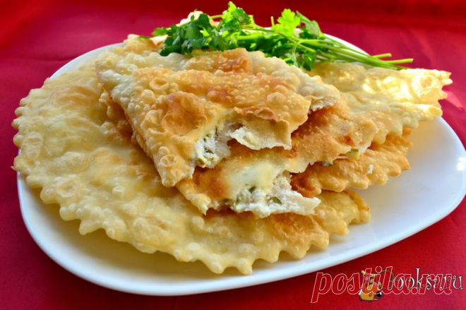 Хрустящие лепешки с сыром Фета и зеленью фото рецепт приготовления