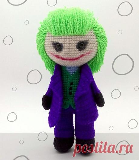 Бесплатный мастер-класс по вязанию Джокер крючком. Автор описания - Оксана Соннова. 🧶Схемы вязания игрушек IRINELY.ART🧵