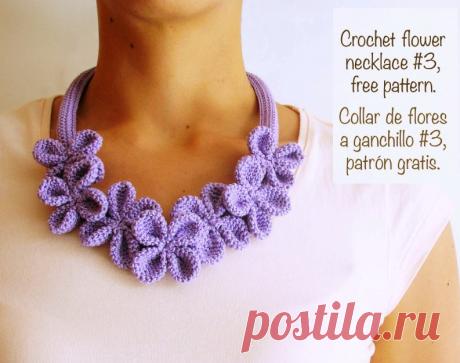 Crochet flower necklace | Crochet Patterns and Tutorials This week’s post it’s a necklace, made of four petal flowers. The texture, the look is lovely. Materials needed are: a 2.5 mm crochet hook, 100% cotton yarn (in this case I used La Abuela no. 6 by Omega, one … Read more... →