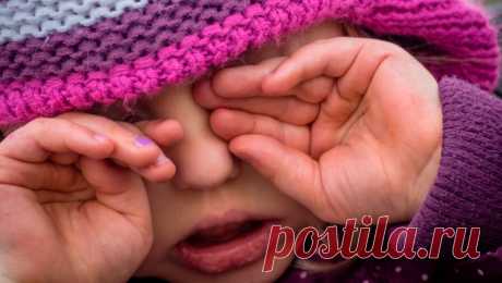 Дошкольница оказалась одна на улице и потерялась, решив самостоятельно вернуться домой. В Гатчине росгвардейцы нашли девочку, ушедшую ночью из гостей, чтобы вернуться домой. Об этом сообщили в ГУ Росгвардии по Петербургу и Ленобласти. 29 декабря шестилетняя девочка, находясь в гостях, покинула квартиру и самостоятельно ушла ...