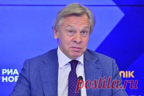 В Совфеде ответили на слова начальника Генштаба Чехии о войне с Россией. Ценность слов главы Генштаба Чехии Карела Ржегки о войне с Россией близка к нулю. Об этом заявил сенатор Алексей Пушков в Telegram-канале. Так он отреагировал на слова Ржегки, который заявил, что избежать потенциального конфликта с Россией можно только с помощью запугивания. Он также призвал продолжать помогать Украине