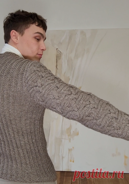 Рельефное вязание, объёмная резинка. Пуловер смещённой резинкой.