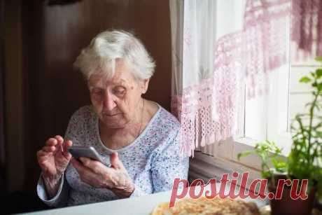 Одна женщина очень тосковала по сыну. Молилась за него. И перечитывала сообщения от сына, &#8212; их немного было