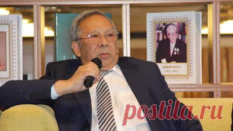 Ёзувчининг машаққати ва бахти нималарда акс этади?