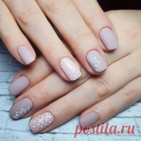 Светлый маникюр на коротких ногтях гель лаком
