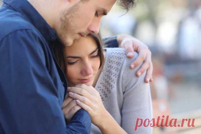 Как с помощью приворота вернуть бывшего? Когда мужчина уходит из семьи или просто рвет отношения, для женщины это становится настоящим ударом. Она не хочет мириться с новой для себя ролью и