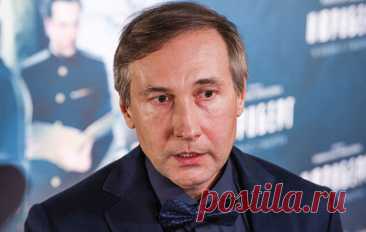 Режиссер Лебедев назвал самые значимые отечественные фильмы о семье. В частности, он привел в пример фильм Никиты Михалкова "Утомленные солнцем", а также картину "Батя 2" Ильи Учителя