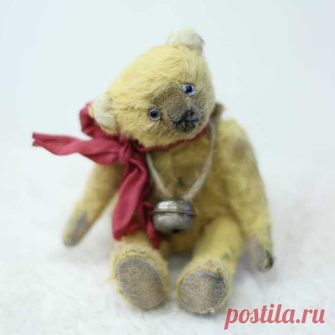 Светлана Ширяева в Instagram: «ПРОДАН.  А это старичок Hans. Сшит по моей наилюбимейшей классической выкройке. Такая у него морда чудная получилась... А глаза то какие!…» 116 отметок «Нравится», 4 комментариев — Светлана Ширяева (@shiryaevasvetlana) в Instagram: «ПРОДАН.  А это старичок Hans. Сшит по моей наилюбимейшей классической выкройке. Такая у него морда…»