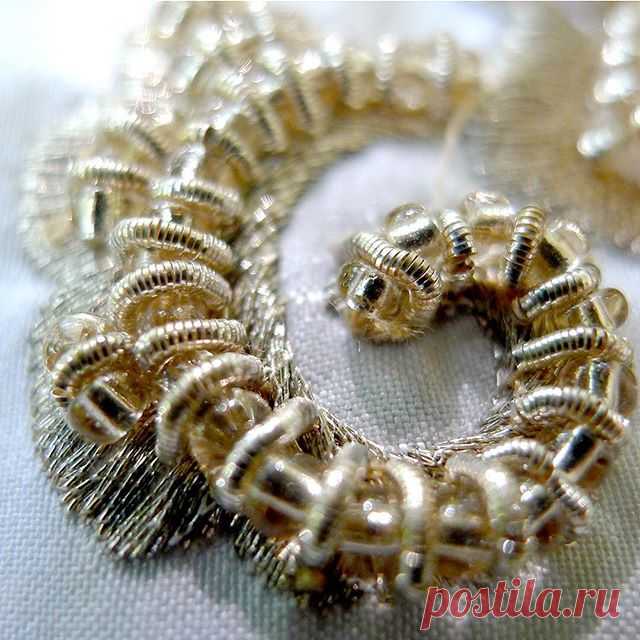 Cute little beading detail #handembroidery #tambour #beading #couture #embroidery #design #fashion #bridal #costumes #madetomeasure #madetoorder #couture #dressmaking #handmade #artisanal #heirloom #style #closeup #goldwork #leica #micro