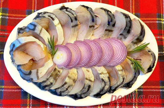 Засолка скумбрии в бутылке: рыба получается нежной и в меру соленой | Домохозяйка со стажем/Галина | Дзен