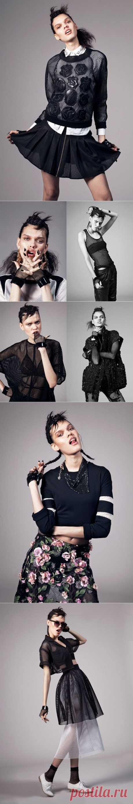 Nylon Magazine - Hot Mesh / Обзор журналов и фотосессий /