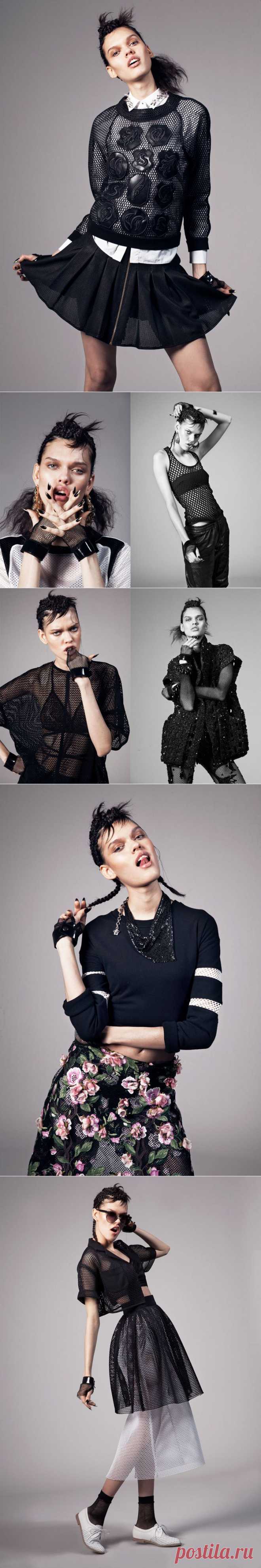 Nylon Magazine - Hot Mesh / Обзор журналов и фотосессий /