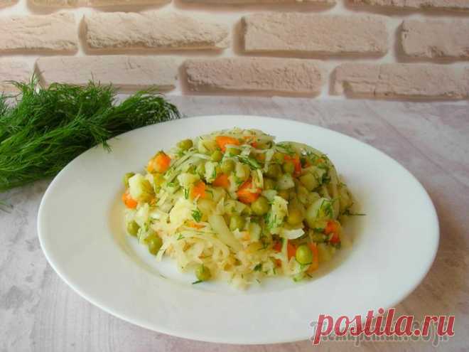 Постный салат с квашеной капустой, по вкусу напоминает винегрет Сегодня я к вам с постным салатом из картофеля и квашеной капусты. По вкусу салат напоминает всем известный винегрет. Салат легкий в приготовлении и используются в нем самые обычные продукты. Ингредие...