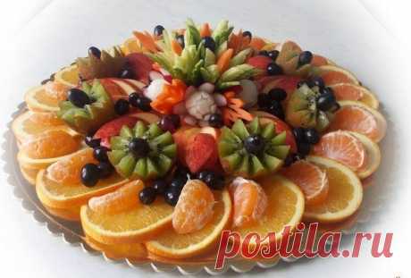 Для самых праздничных столов! Интересная подача фруктов 🍊