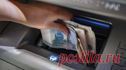 В Приморье на фоне отключения интернета призвали носить с собой наличные. Временно исполняющий обязанности министра цифрового развития и связи Приморья Андрей Клементьев призвал жителей региона носить с собой наличные на фоне отключения интернета в регионе. Читать далее