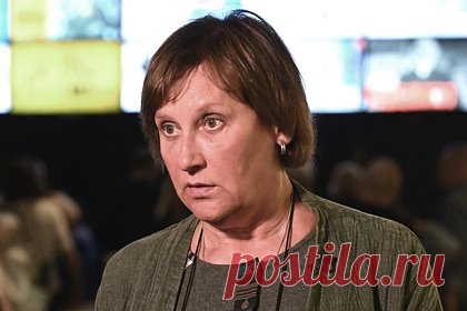 Звезда «Папиных дочек» рассказала о болезненных косметологических процедурах. Российская актриса Татьяна Орлова, известная по роли секретарши Тамары в комедийном сериале «Папины дочки» заявила, что регулярно посещает косметологов. 67-летняя артистка отметила, что ни одну косметологическую процедуру не может назвать любимой, так как считает их болезненными.