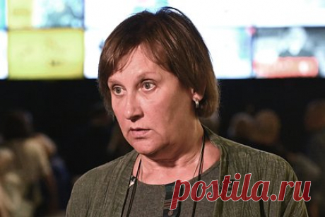 Звезда «Папиных дочек» рассказала о болезненных косметологических процедурах. Российская актриса Татьяна Орлова, известная по роли секретарши Тамары в комедийном сериале «Папины дочки» заявила, что регулярно посещает косметологов. 67-летняя артистка отметила, что ни одну косметологическую процедуру не может назвать любимой, так как считает их болезненными.