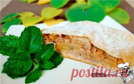 Венский штрудель Штрудель (нем. Strudel) – австрийский десерт. Традиционно автрийский штрудель – это рулет из тонкого бездрожжевого теста с яблочной начинкой.Для теста:Мука в/с 300 грЯйцо 1шт.Тёплой воды 80 грМасло сл…