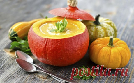 Блюда из тыквы: 12 быстрых и вкусных рецептов - 100 меню на каждый день Тыква хорошо усваивается организмом и, конечно же, находит самое широкое применение в кулинарии. Ее варят, тушат, запекают, перерабатывают в пюре, икру, маринуют, готовят из нее повидло и джем.