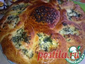 Пирог со шпинатом, творогом и брынзой - кулинарный рецепт