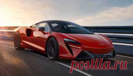 Суперкар McLaren Artura 2022 характеристики