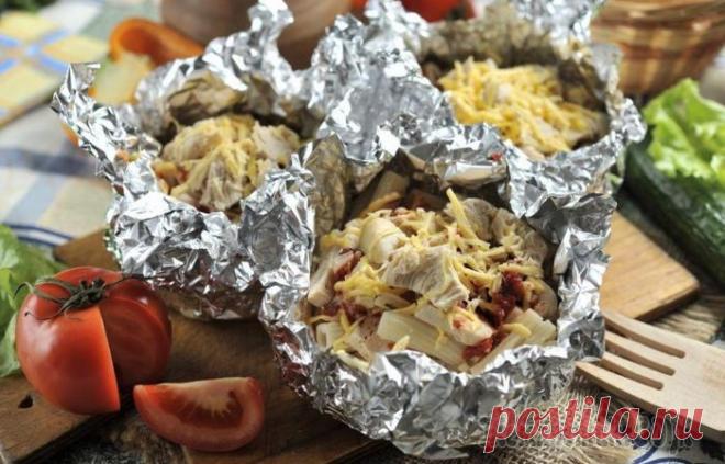 Глянцевая или матовая: какую сторону фольги нужно использовать для запекания