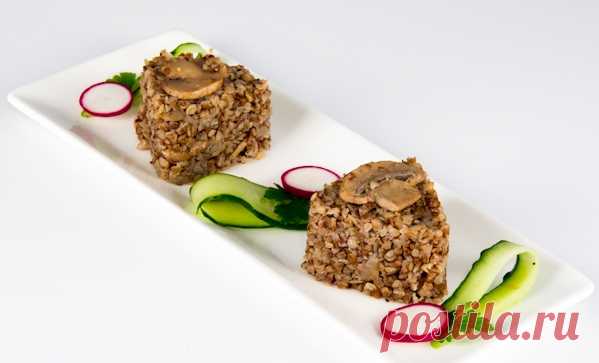 Гречка с грибами. (Рецепт по клику на картинку).