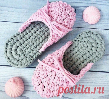 Два мотка - и стильная вещь для себя! Что можно связать из небольшого количества пряжи - Блог интернет-магазина "Мир Вышивки"