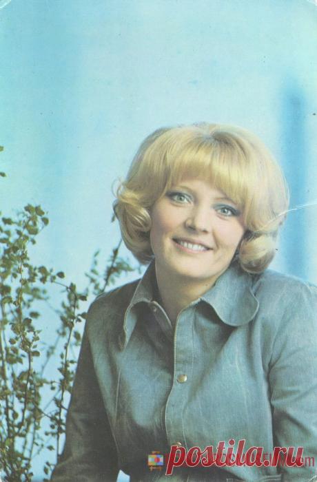 Марианна Вертинская - о1691 | POSTCARDSMUSEUM.com