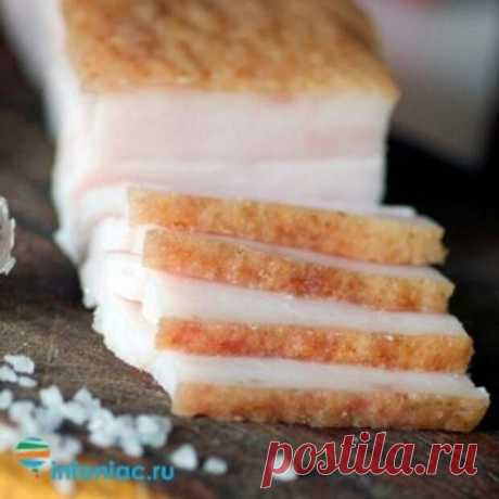 Ешьте сало регулярно – вся правда о любимом продукте
В последние годы в моду входит вегетарианство. Количество людей, отказавшихся от продуктов животного происхождения, в Европе и США растет в геометрической прогрессии. А, как известно, веганы отвергают любую еду животного происхождения. Чего уж говорить о сале! Для вегана это просто-таки скоромная еда! Вполне возможно, в будущем мир ждет диктат веганства – с животноводством будет покончено, […]
Читай дальше на сайте. Жми подробнее ➡